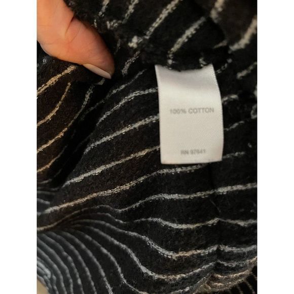 J Jill Sweater Tunic Black White Striped Size Medium Petite Lightweight - Picture 6 of 6